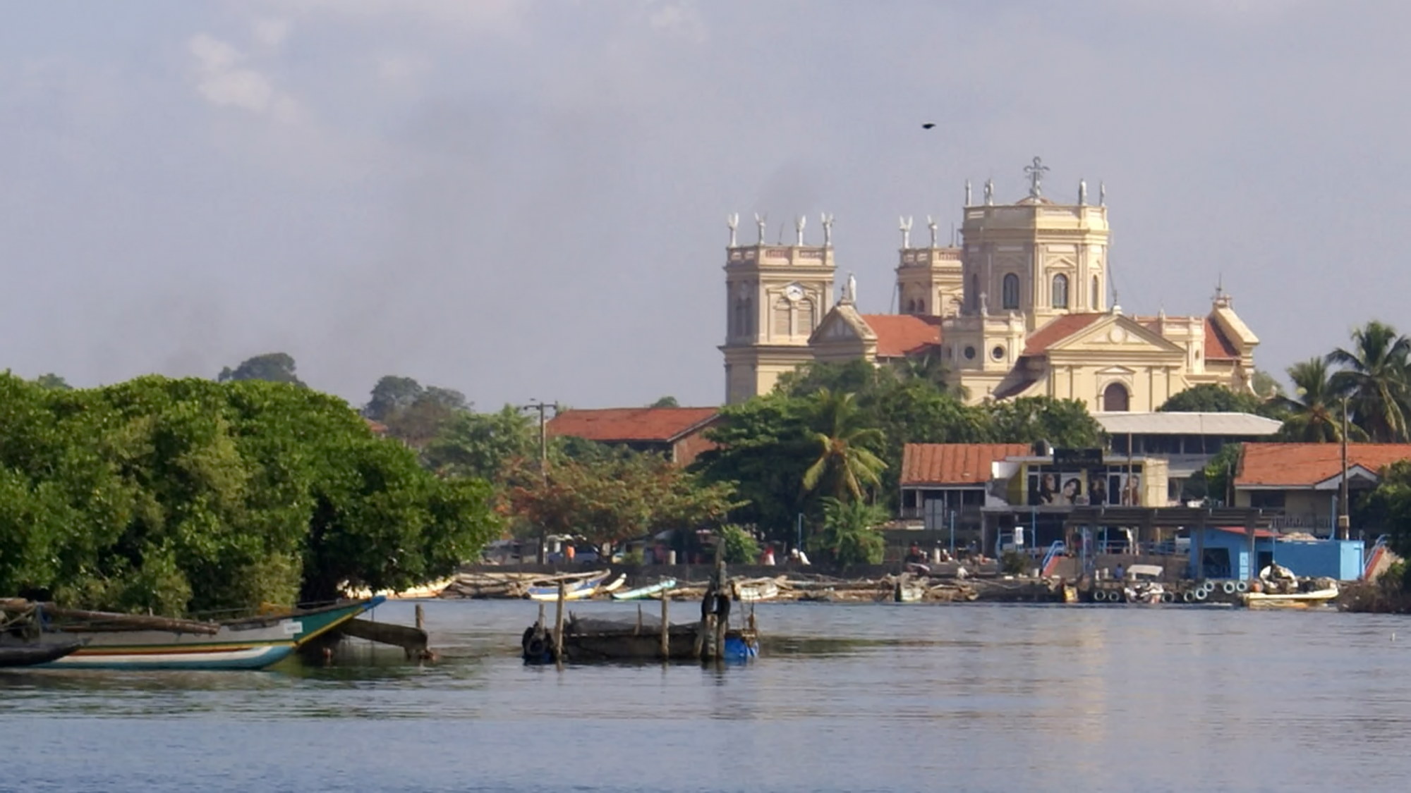 Negombo Nightlife and Cultural Exploration