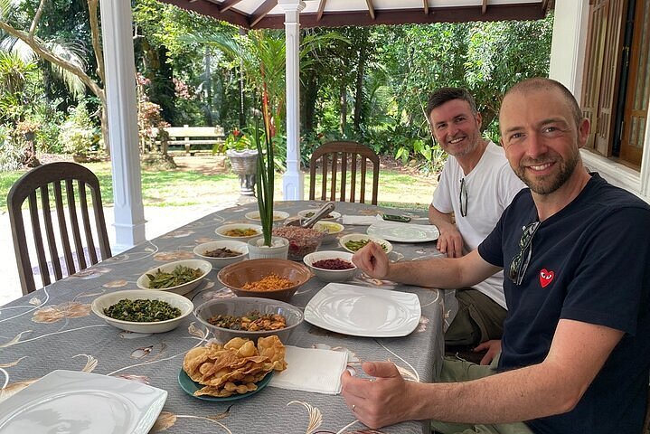 Local experiences and culinary discoveries in Negombo